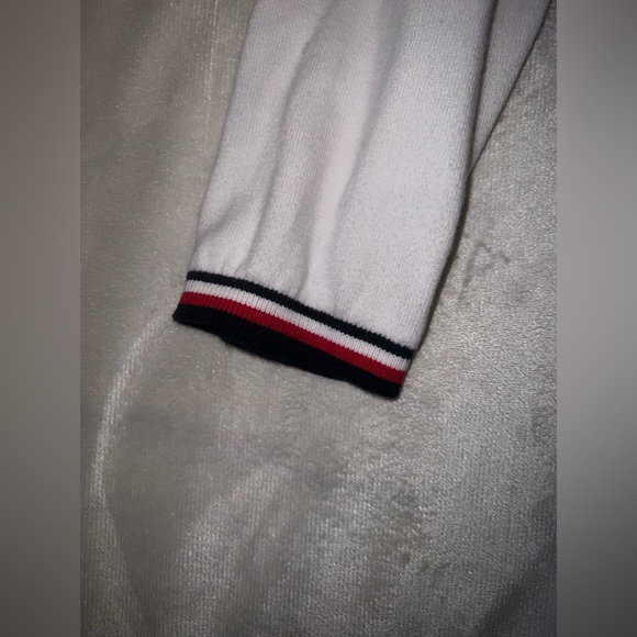 Tommy Hilfiger Sweater… Size Medium… 100% Cotton - Picture 3 of 6
